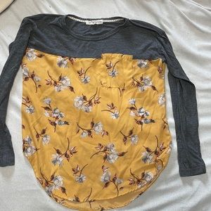 Women’s Rewind 3/4 sleeve shirt.